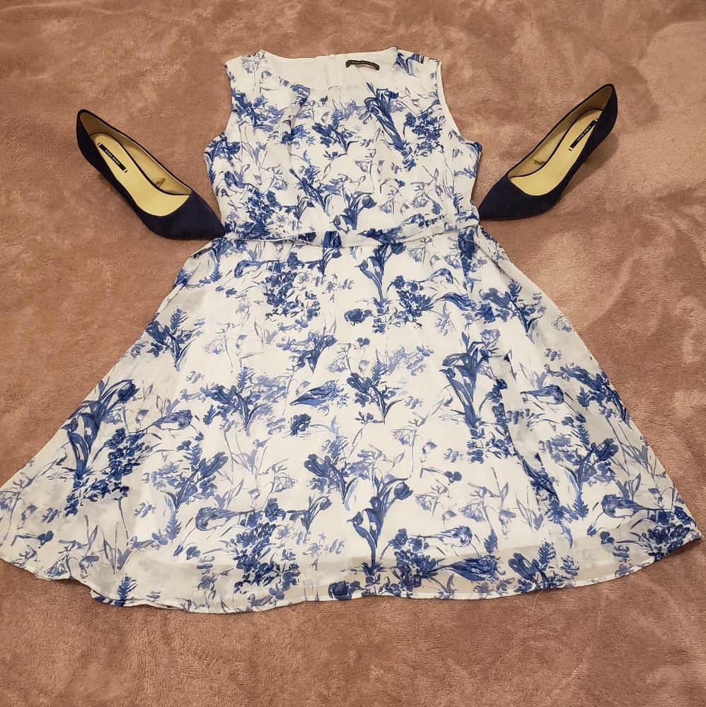 New Suzy Sheir Floral Dress 👗